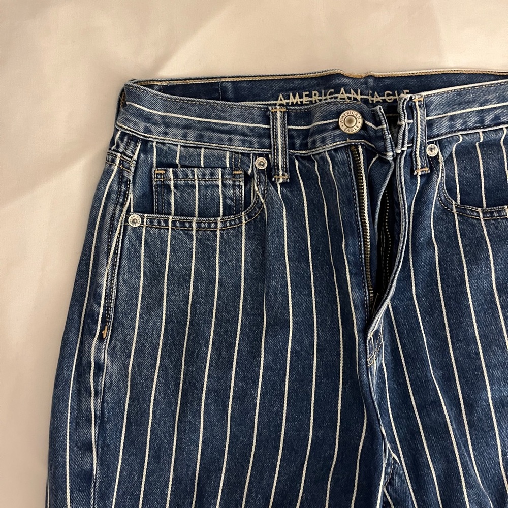 Pin striped Jeans